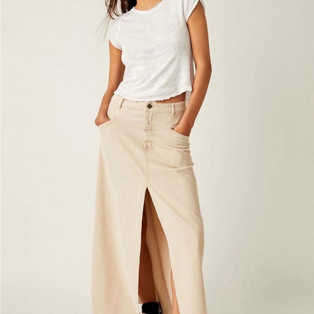 Free People Cream Corduroy skirt New condition
